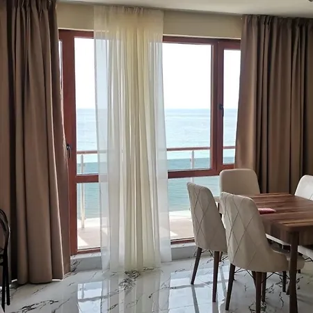 Zigrabay Lovely Appartments Apartahotel