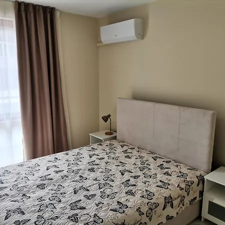 Zigrabay Lovely Appartments Apartahotel *